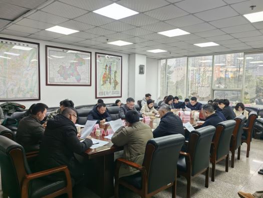 区发展改革委召开电子信息领域设备更新政策解读会